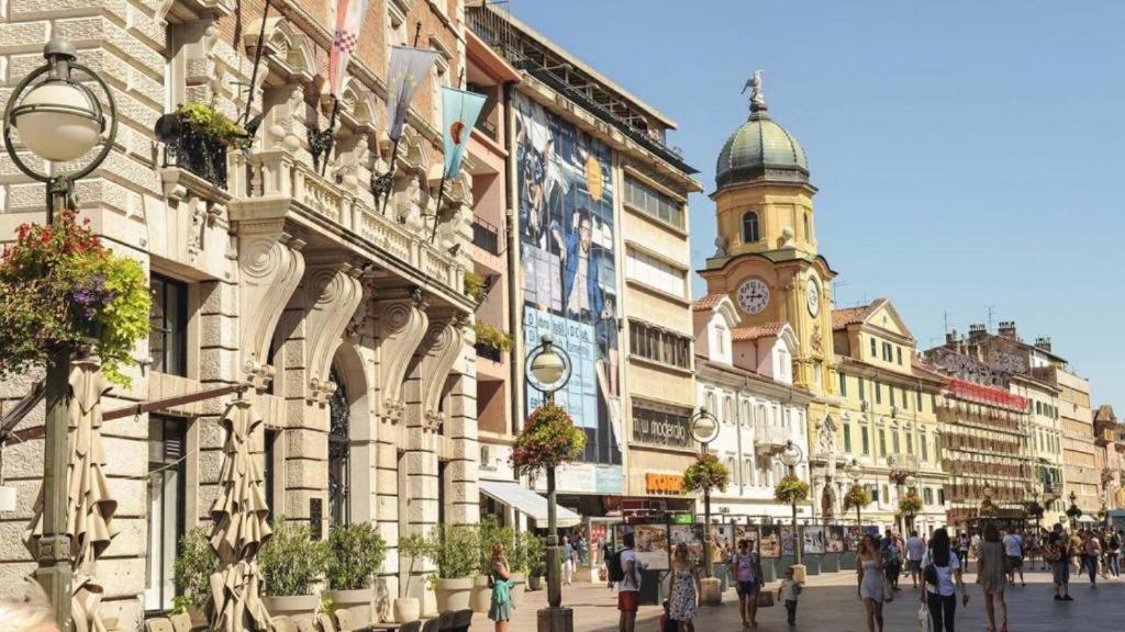 Leona Rijeka Exterior foto